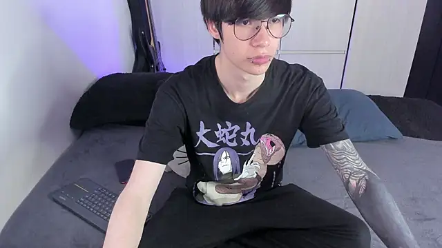 Snapshot of Aventure_Twinks chatting on 02-02-25, 05:59 Aventure Twinks online show from 02-02-25, 05:59