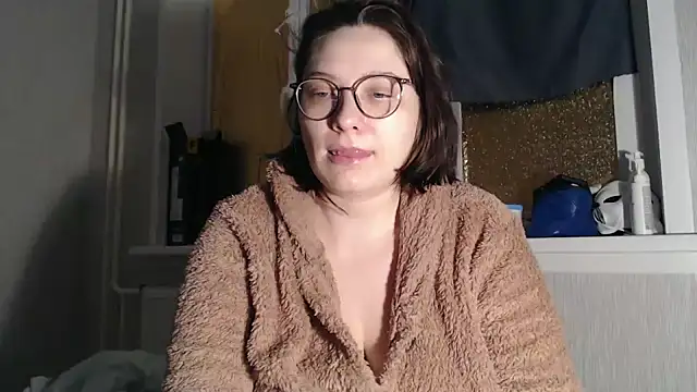 Snapshot of Nina7HotCherry chatting on 01-25-25, 06:57 Nina7HotCherry online show from 01-25-25, 06:57