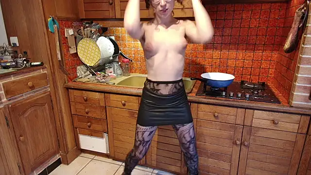 Snapshot of Prxscillia_Tx chatting on 12-24-24, 12:11 Prxscillia Tx online show from 12-24-24, 12:11