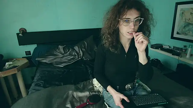 Snapshot of Prxscillia_Tx chatting on 01-11-25, 02:58 Prxscillia Tx online show from 01-11-25, 02:58