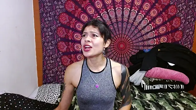 AbbySccott online show from 07-23-26, 01:58