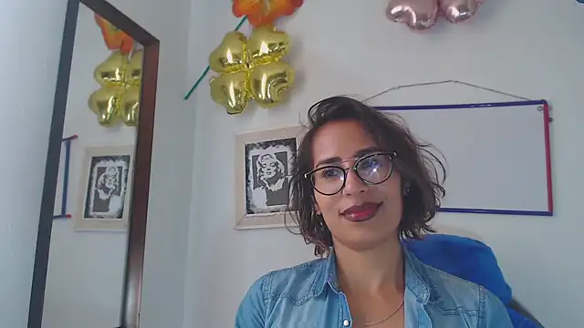 fantasty nylon online show from 02-08-25, 08:10