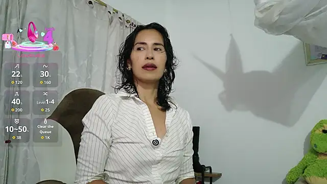 fantasty nylon online show from 07-30-26, 10:53
