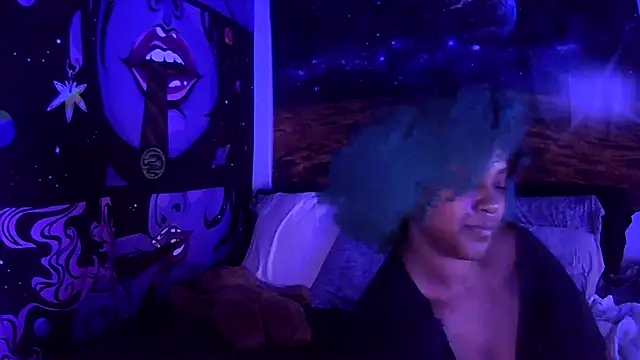 AutumnHart online show from 12-28-24, 11:37