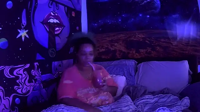 AutumnHart online show from 01-19-25, 01:33