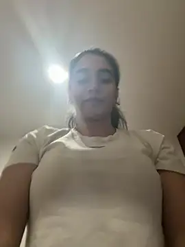 Snapshot of ZarahEvans chatting on 02-01-25, 04:11 ZarahEvans online show from 02-01-25, 04:11