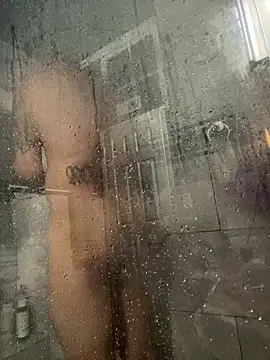 Snapshot of RoodoggXL chatting on 03-08-26, 05:00 RoodoggXL online show from 03-08-26, 05:00