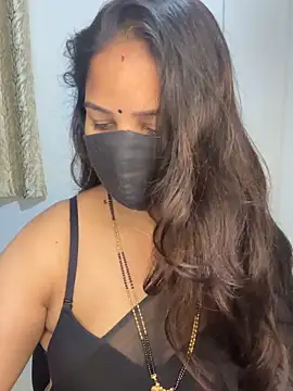 Snapshot of kannadatelugugirl chatting on 12-18-24, 12:43 kannadatelugugirl online show from 12-18-24, 12:43