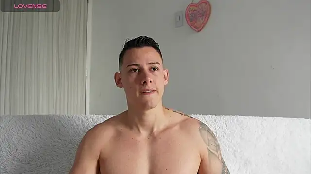 Muscle King Cum online show from 04-01-26, 01:41