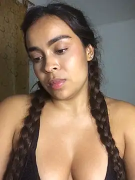 JuanaSimons online show from 01-06-26, 12:36