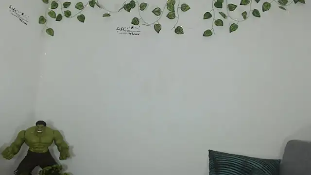 Snapshot of Angel_bran chatting on 11-20-25, 07:02 Angel bran online show from 11-20-25, 07:02