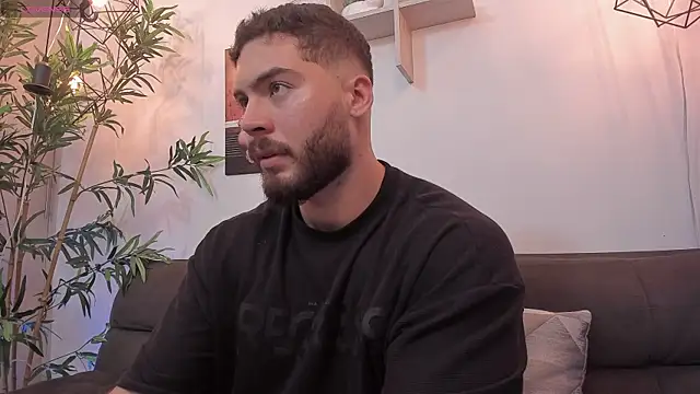 SebastianVilla  online show from 11-27-25, 12:35