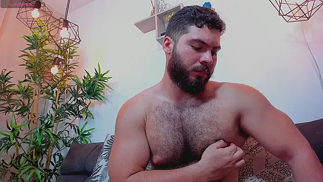 SebastianVilla  online show from 04-28-26, 03:22