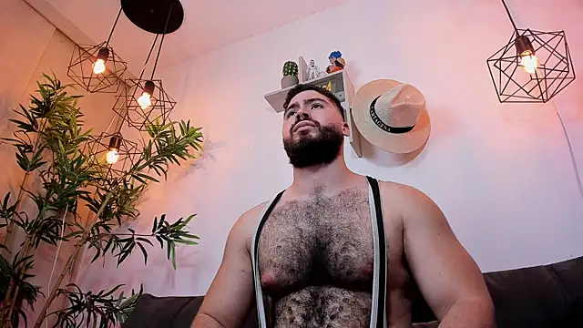 SebastianVilla  online show from 07-17-26, 10:25