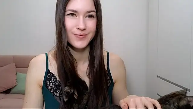 AliciaNewell online show from 02-12-25, 10:56