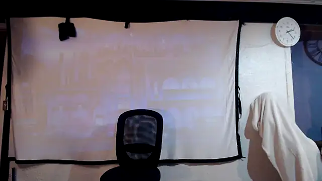 Snapshot of Brooke-lynn chatting on 12-20-24, 07:22 Brooke-lynn online show from 12-20-24, 07:22