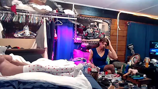 Snapshot of Brooke-lynn chatting on 01-07-25, 03:57 Brooke-lynn online show from 01-07-25, 03:57