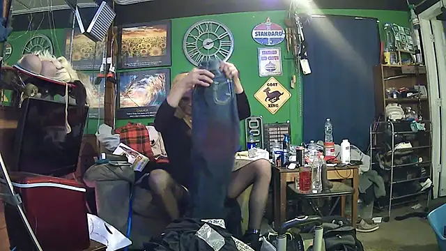 Snapshot of Brooke-lynn chatting on 02-02-25, 07:41 Brooke-lynn online show from 02-02-25, 07:41