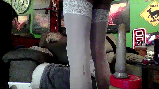 Snapshot of Brooke-lynn chatting on 02-28-25, 09:25 Brooke-lynn online show from 02-28-25, 09:25