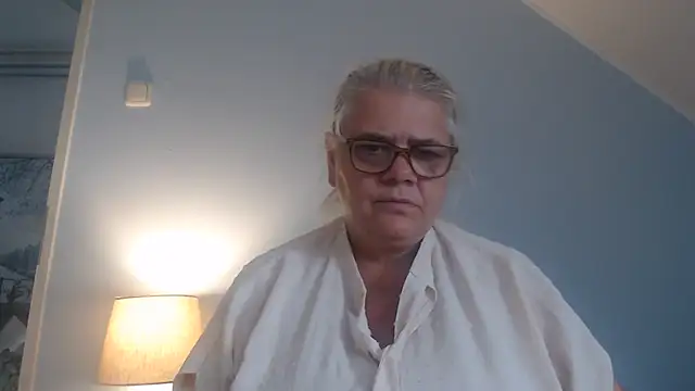 hotladymoon online show from 07-25-26, 02:36