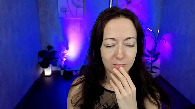 kimberlyray777 online show from 03-03-25, 09:33