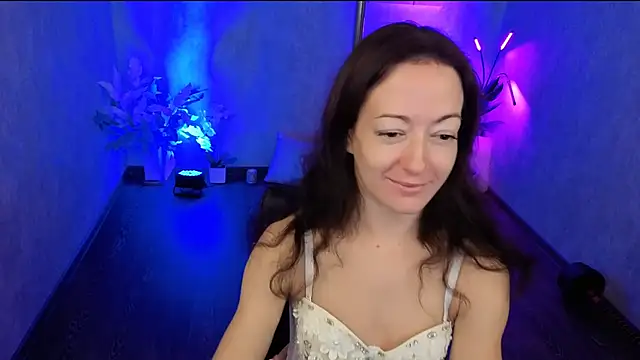 kimberlyray777 online show from 10-01-25, 04:07