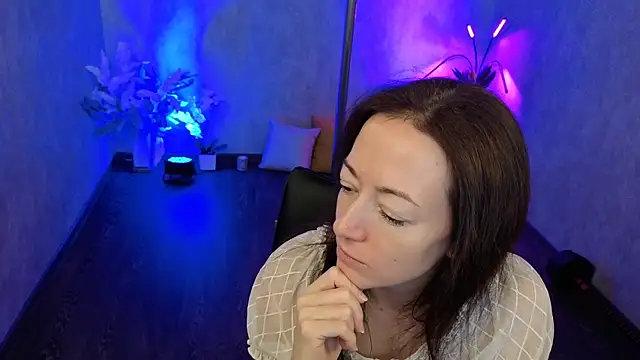 kimberlyray777 online show from 10-02-25, 05:25