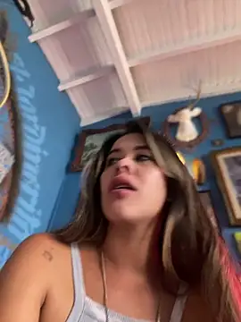 Snapshot of Emilia_Bakerr chatting on 01-24-25, 09:26 Emilia Bakerr online show from 01-24-25, 09:26