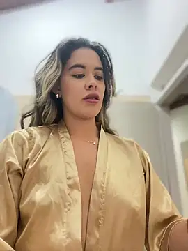 Snapshot of Emilia_Bakerr chatting on 03-03-25, 09:15 Emilia Bakerr online show from 03-03-25, 09:15