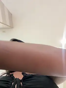 Snapshot of Emilia_Bakerr chatting on 03-05-26, 07:32 Emilia Bakerr online show from 03-05-26, 07:32