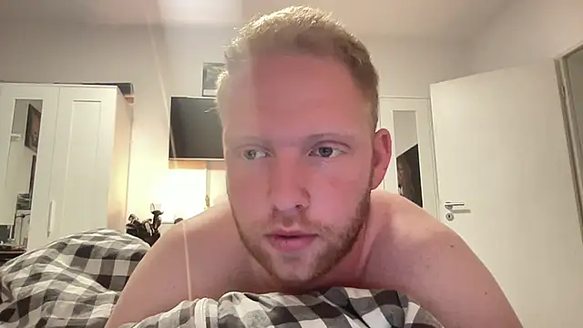 yourfckby online show from 08-06-26, 10:28