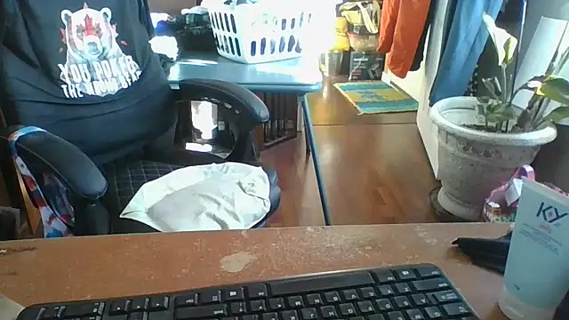 Daremeknot online show from 03-30-26, 01:34