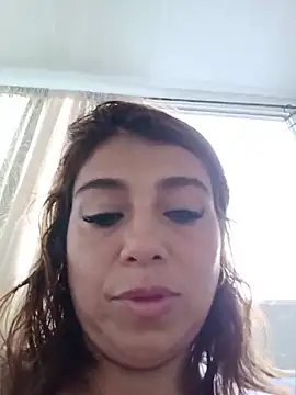 Snapshot of MrsFoucher chatting on 05-03-26, 09:43 MrsFoucher online show from 05-03-26, 09:43