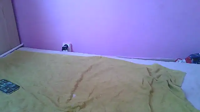 Snapshot of Lucinka1 chatting on 02-17-25, 07:37 Lucinka1 online show from 02-17-25, 07:37