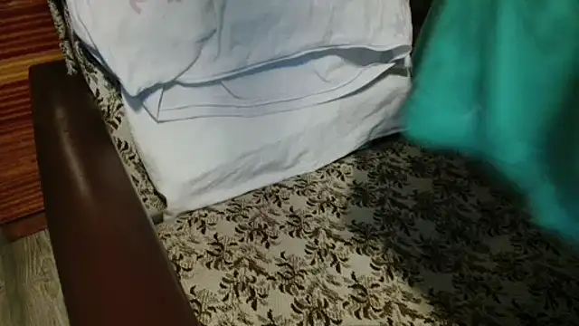 Snapshot of Lucinka1 chatting on 02-01-26, 10:30 Lucinka1 online show from 02-01-26, 10:30