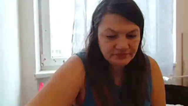 Snapshot of Lucinka1 chatting on 02-22-26, 09:52 Lucinka1 online show from 02-22-26, 09:52