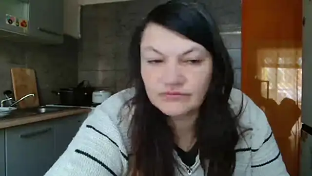 Snapshot of Lucinka1 chatting on 03-10-26, 07:02 Lucinka1 online show from 03-10-26, 07:02