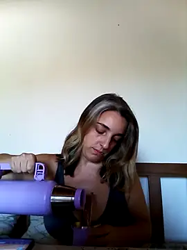 Snapshot of nenamalanenamala chatting on 01-31-25, 02:17 nenamalanenamala online show from 01-31-25, 02:17