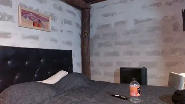 Snapshot of nenamalanenamala chatting on 04-03-26, 02:20 nenamalanenamala online show from 04-03-26, 02:20