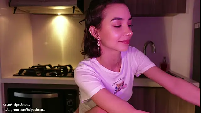 JulietteDee online show from 01-18-25, 09:55