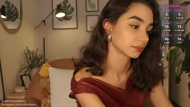 JulietteDee online show from 11-17-25, 09:42