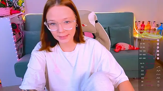 Karen morris online show from 10-18-25, 02:18