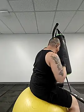 Snapshot of anyway2cum chatting on 01-15-25, 04:25 anyway2cum online show from 01-15-25, 04:25