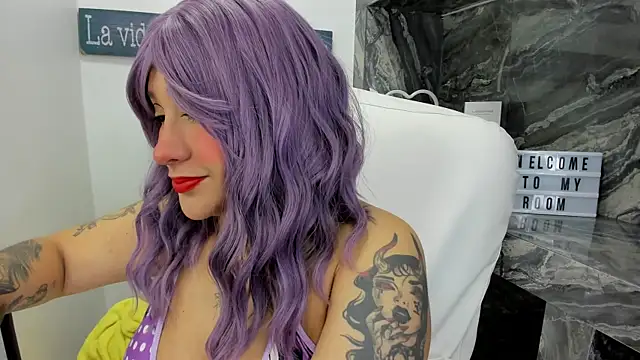 miss danika online show from 01-13-26, 11:04