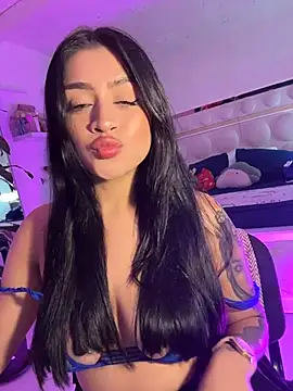 lucianaroy online show from 02-22-26, 04:13