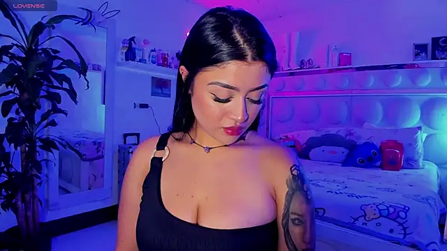 lucianaroy online show from 06-07-26, 06:55