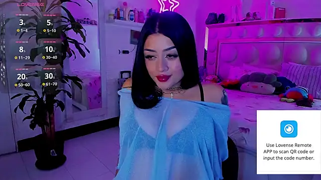 lucianaroy online show from 06-11-26, 07:01