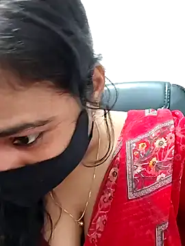 Snapshot of Ritusri_Dotta chatting on 12-25-24, 01:19 Ritusri Dotta online show from 12-25-24, 01:19