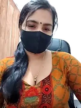 Snapshot of Ritusri_Dotta chatting on 02-09-25, 04:07 Ritusri Dotta online show from 02-09-25, 04:07