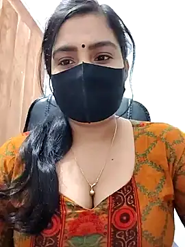 Snapshot of Ritusri_Dotta chatting on 02-10-25, 04:14 Ritusri Dotta online show from 02-10-25, 04:14